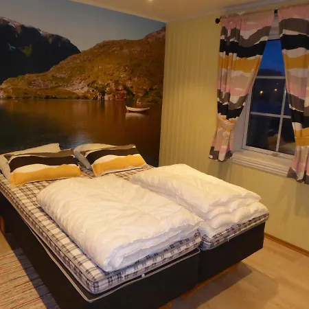 Astabrygga Holiday home Sorvagen
