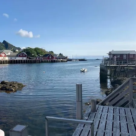 Feriehus Astabrygga Sørvågen